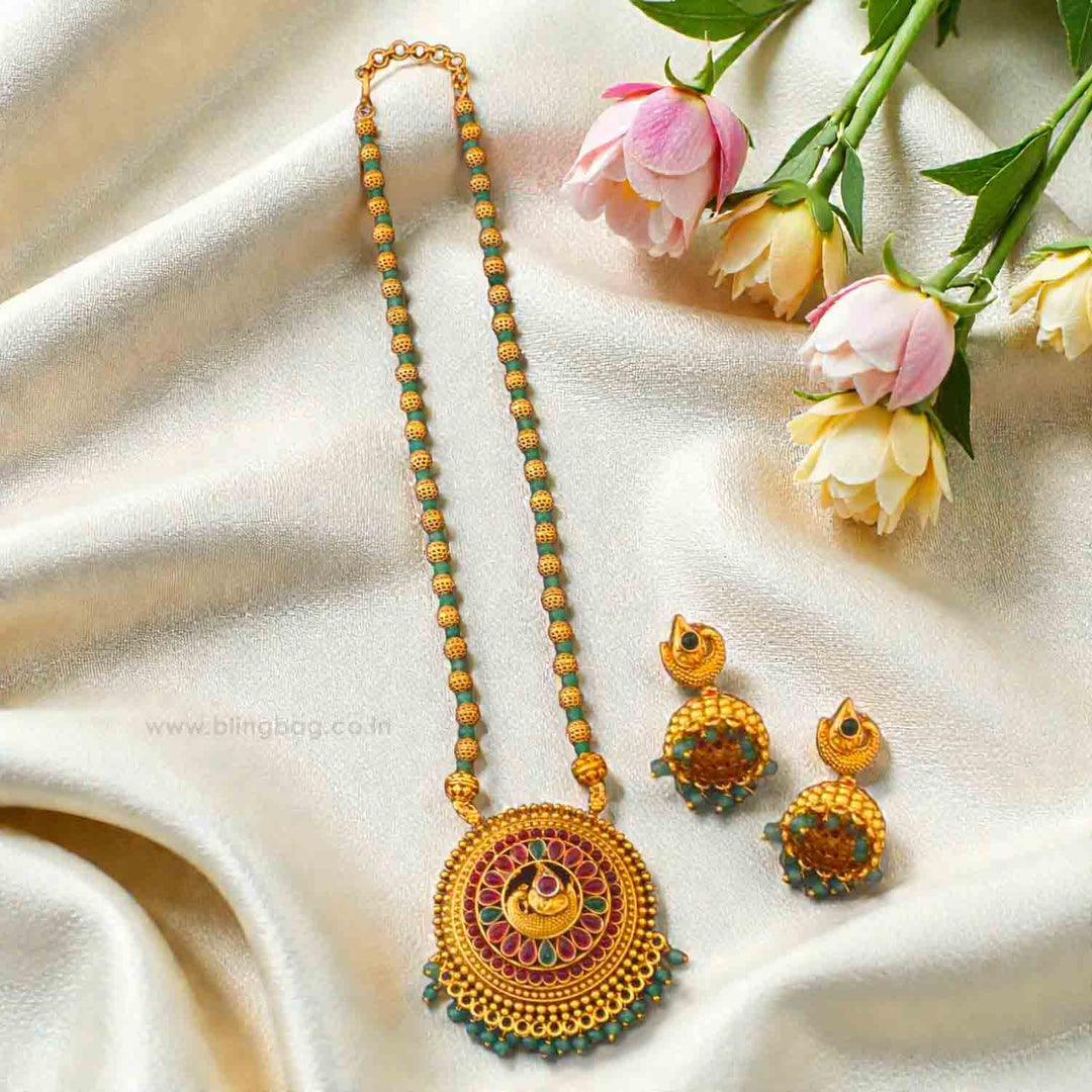 Multicolor Ila Antique Jewellery Set - New Arrival