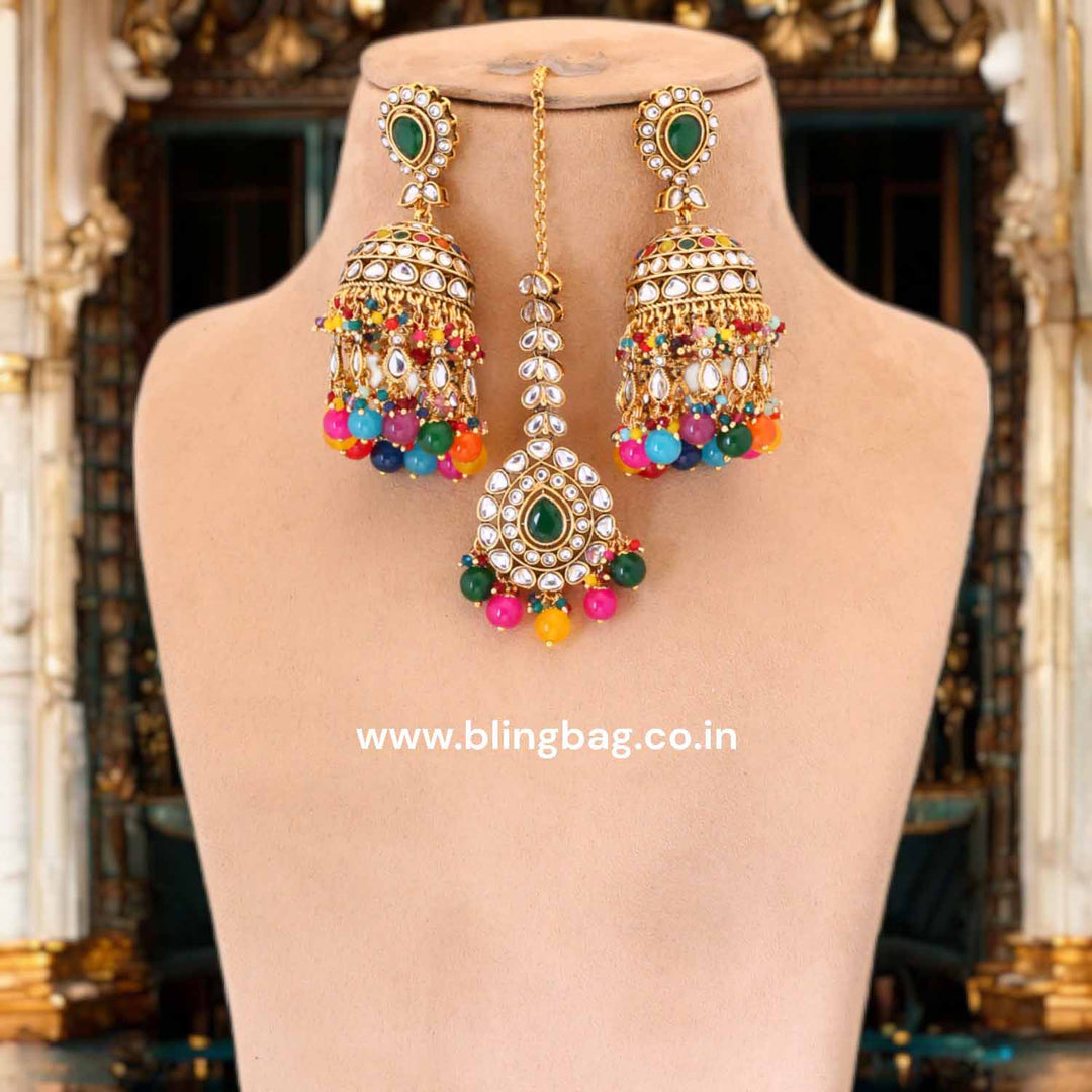 Multicolor Jambhul Maang Tikka Set