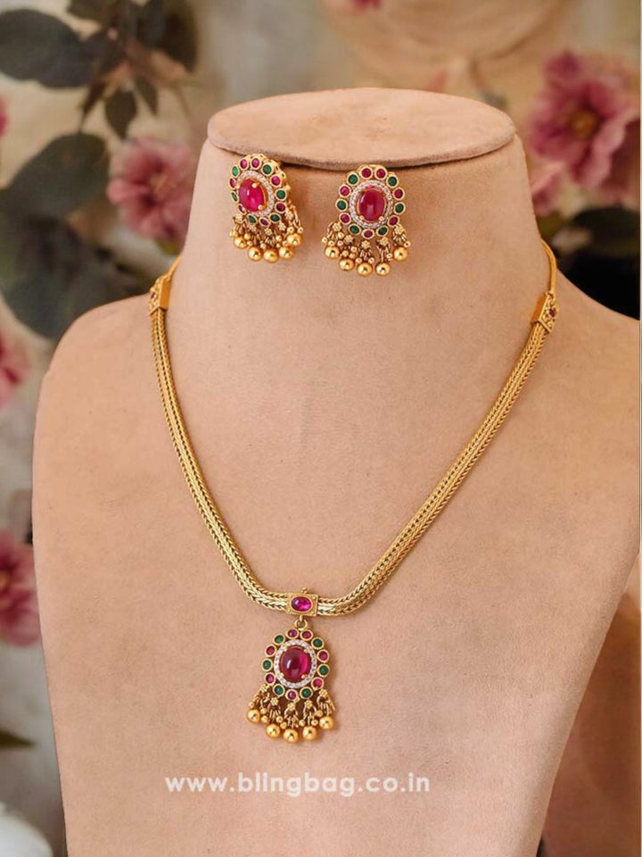 Multicolor Kailash Antique Jewellery Set