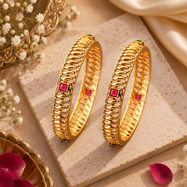 Multicolor Kamudi Bangles
