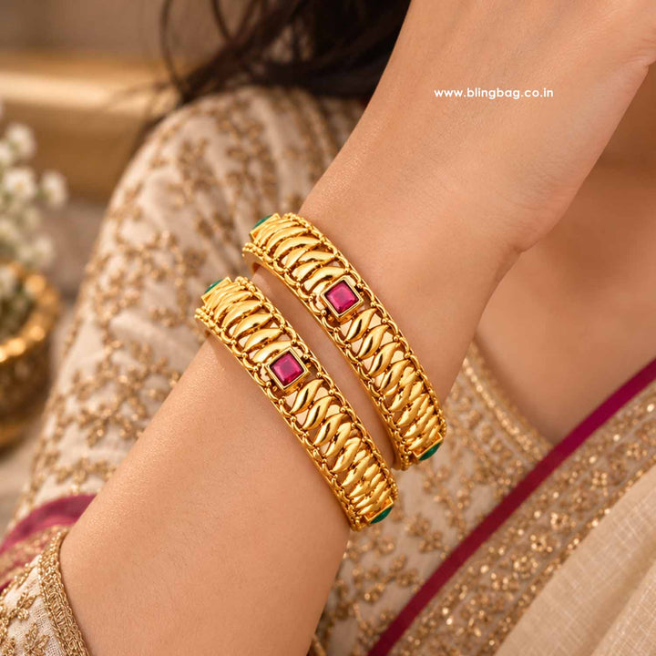 Multicolor Kamudi Bangles