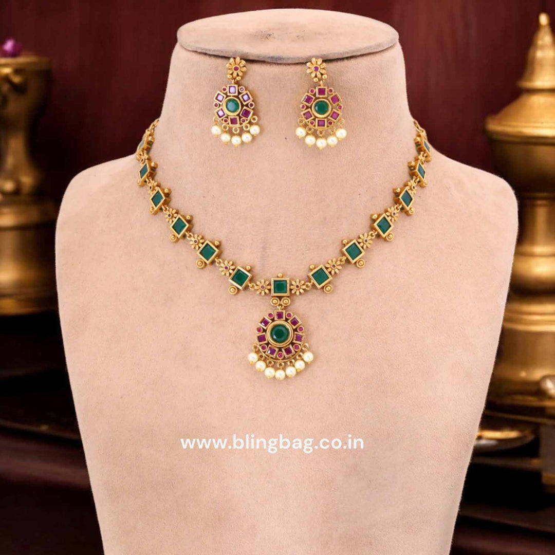 Multicolor Kanwal Antique Jewellery Set - New Arrival