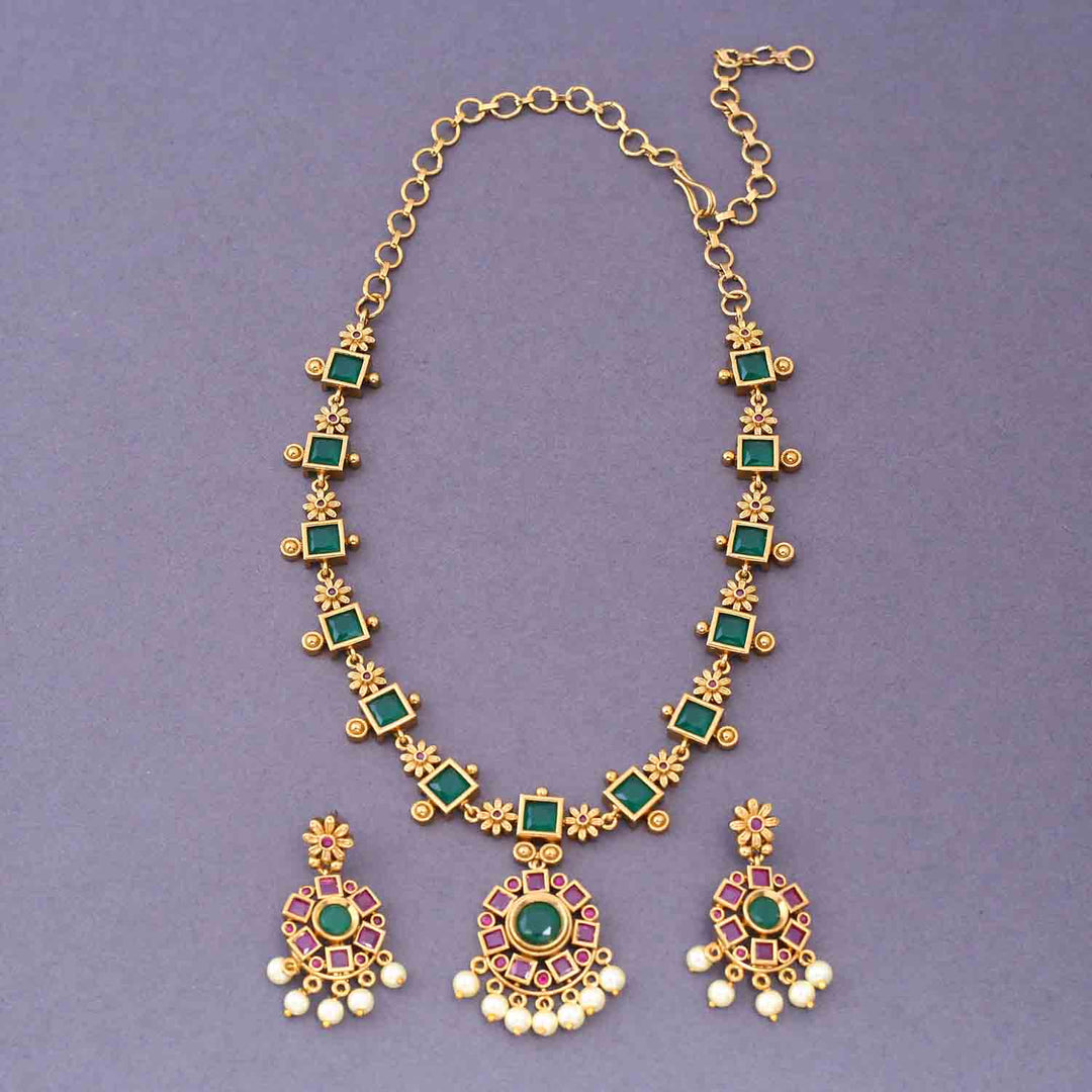 Multicolor Kanwal Antique Jewellery Set - New Arrival