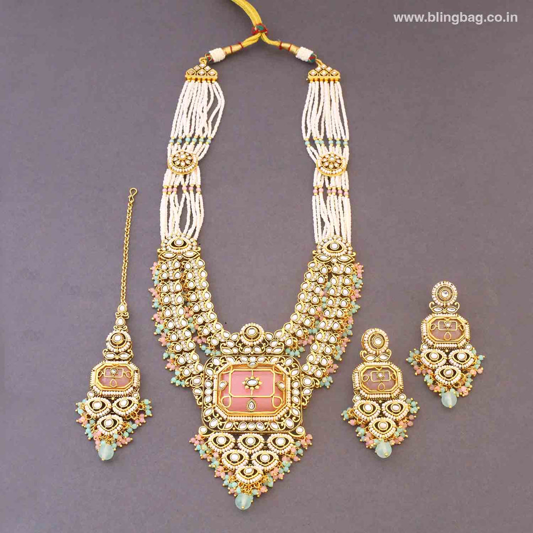 Multicolor Kavika Kundan Jewellery Set