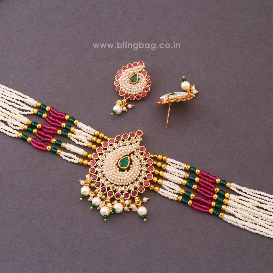 Multicolor Kavyarini Antique Jewellery Set - New Arrival