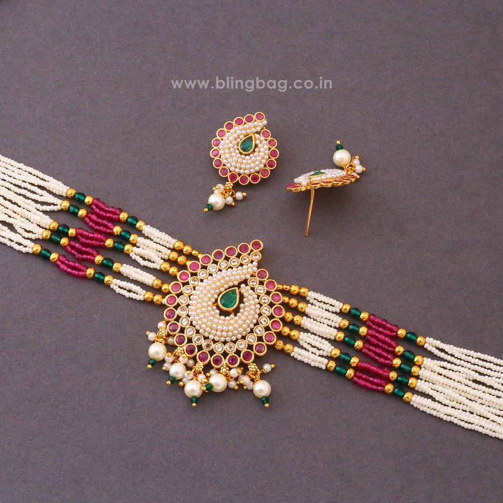Multicolor Kavyarini Antique Jewellery Set - New Arrival