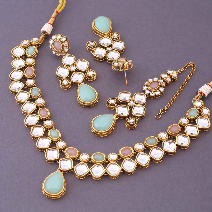 Multicolor Kharuya Kundan Jewellery Set
