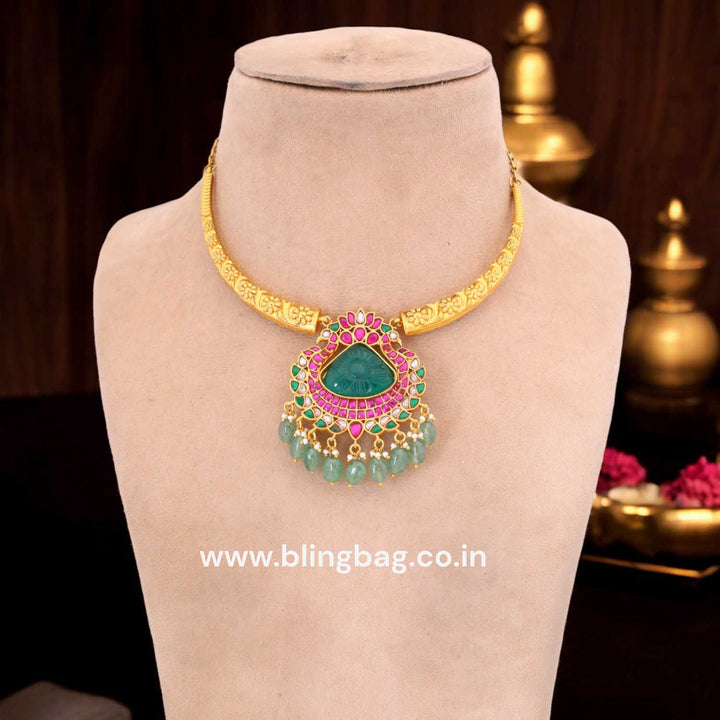 Multicolor Kulsmani Hasli Antique Jewellery Set - New Arrival