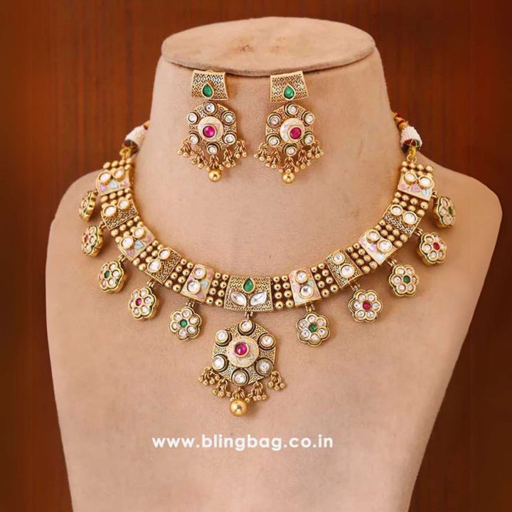 Multicolor Lakshmi Hasli Rajwadi Set