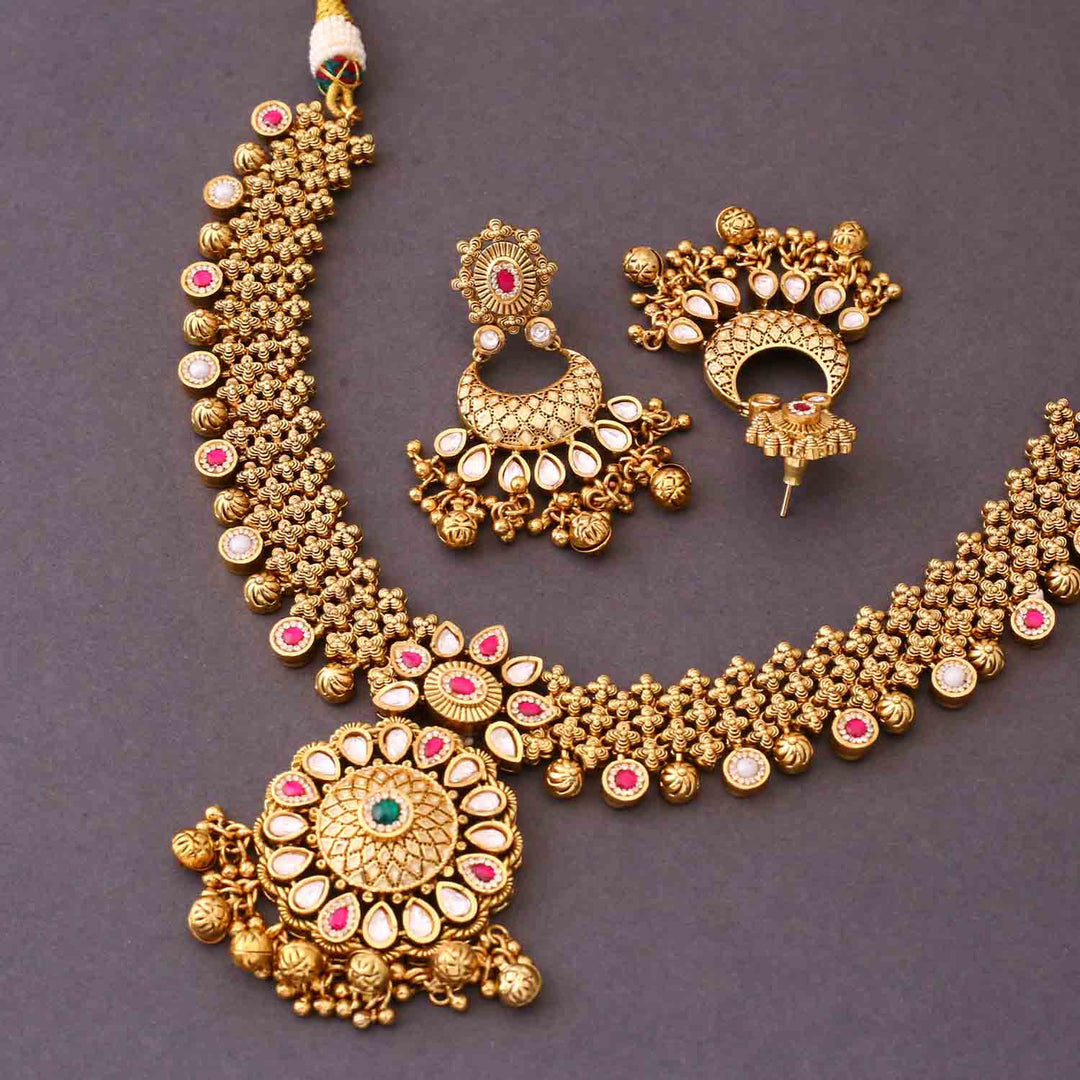 Multicolor Madhu Antique Rajwadi Set