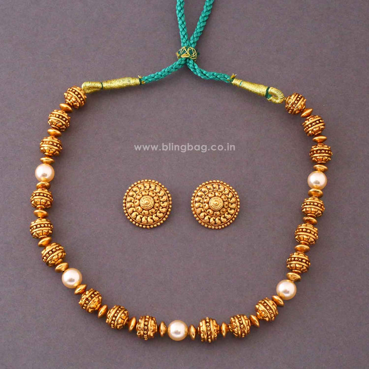 Multicolor Manvisha Antique Jewellery Set- New Arrival