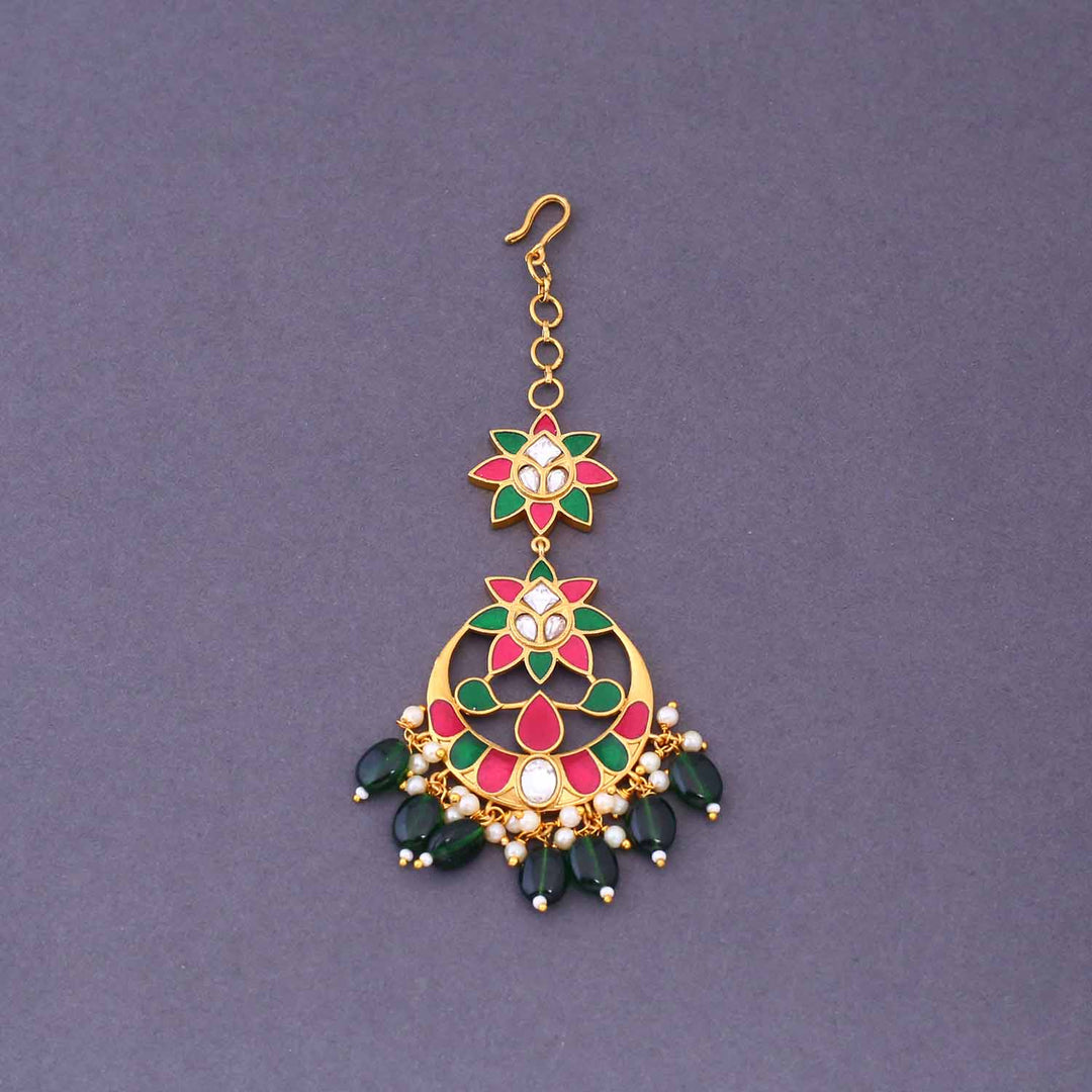 Multicolor Naajma Maang Tikka