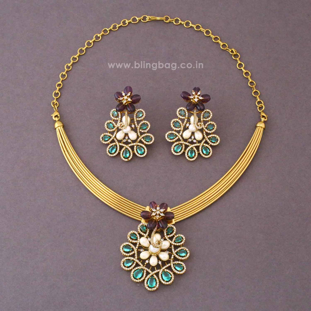 Multicolor Omisha Antique Jewellery Set- New Arrival