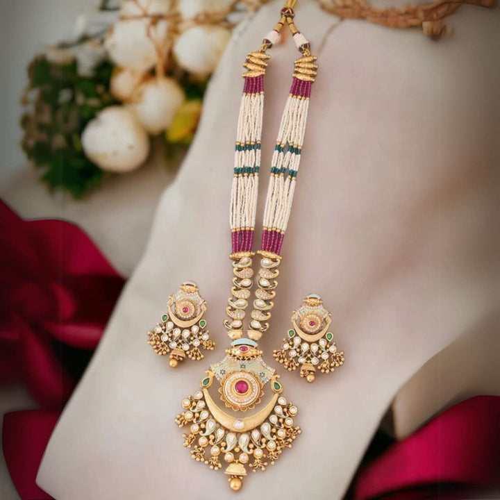 Multicolor Omkara Rajwadi Set