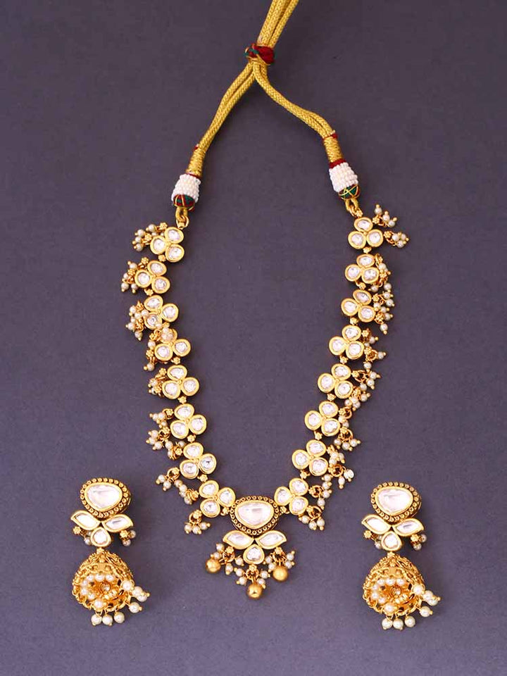Golden Pavaki Antique Jewellery Set