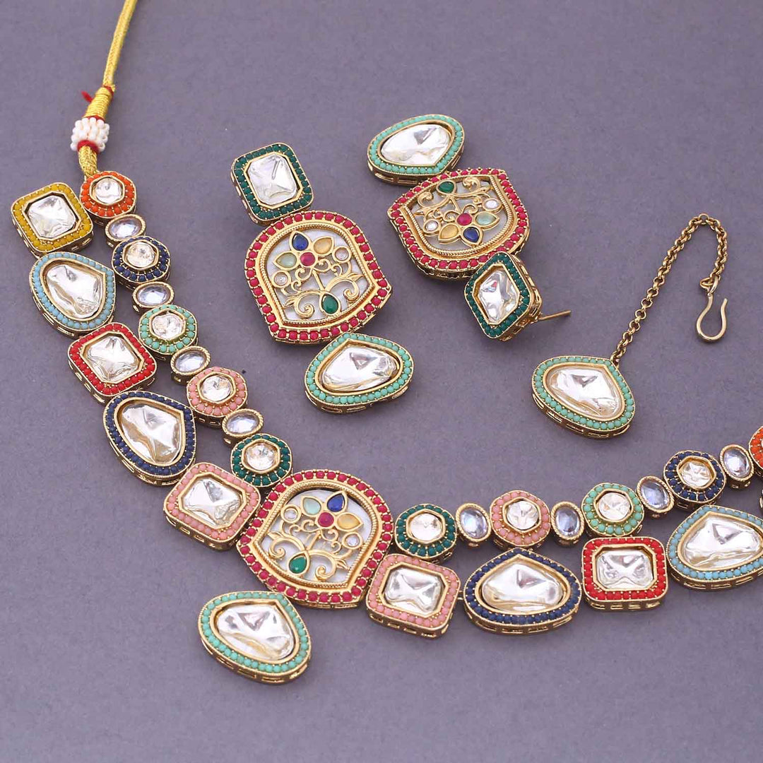 Multicolor Pritrushi Kundan Jewellery Set