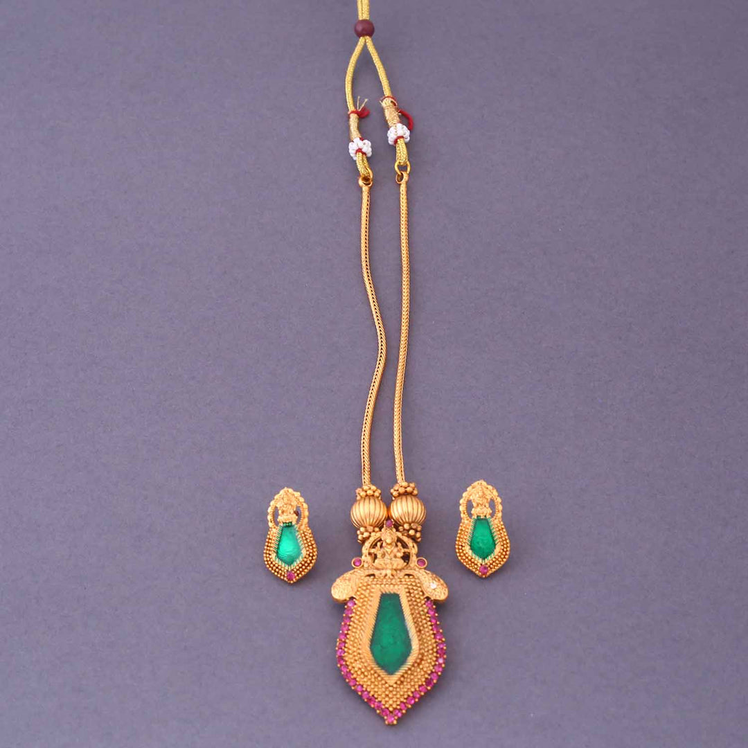 Multicolor Qirat Antique Pendant Set- New Arrival