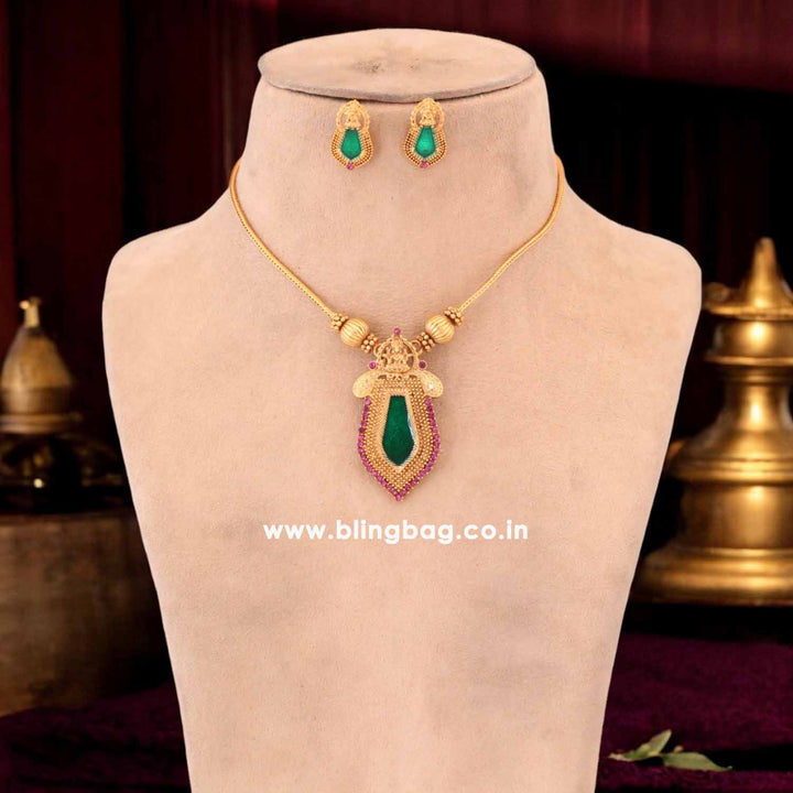Multicolor Qirat Antique Pendant Set- New Arrival