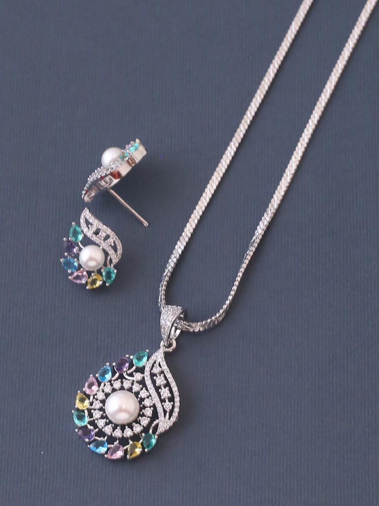 Multicolor Raegan Pendant Set