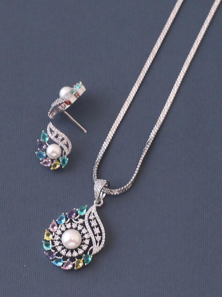 Multicolor Raegan Pendant Set