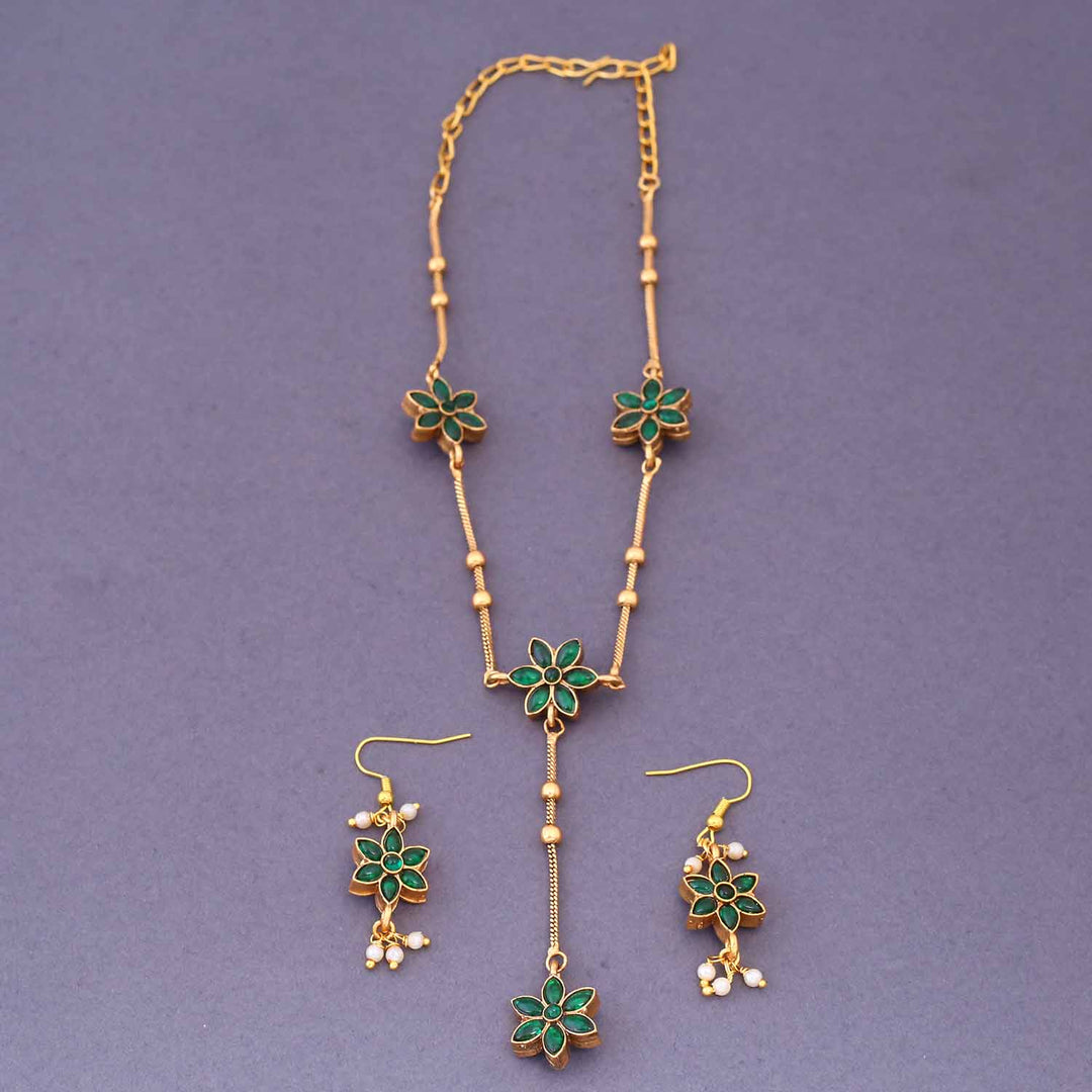 Rasyta Reversible Antique Jewellery Set - New Arrival