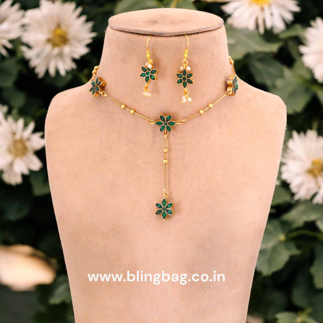 Rasyta Reversible Antique Jewellery Set - New Arrival