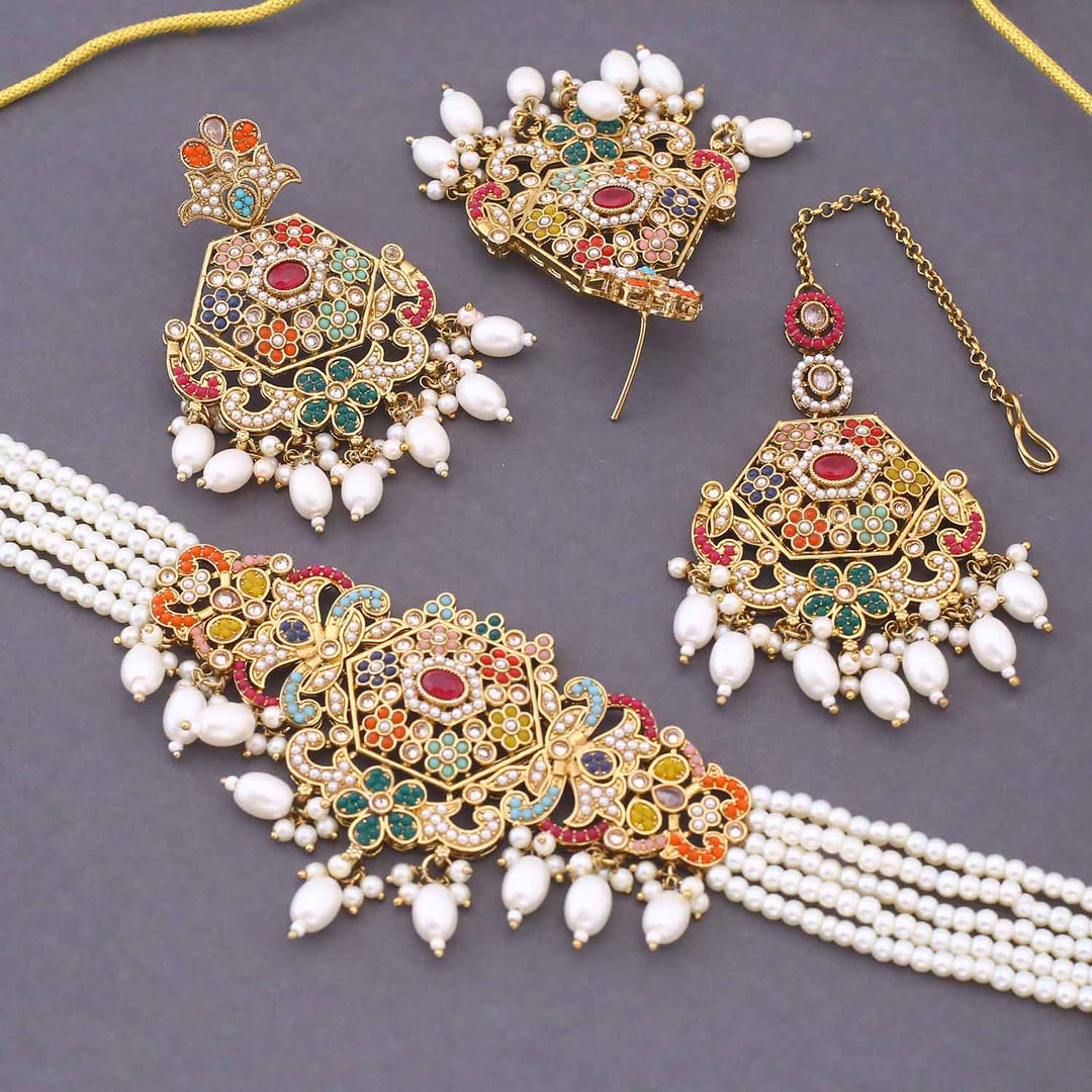 Multicolor Ravita Kundan Jewellery Set