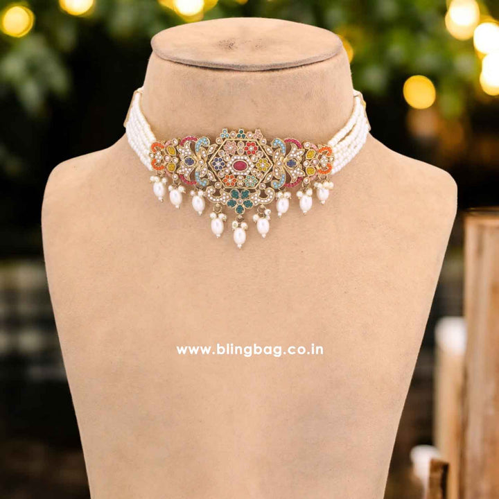 Multicolor Ravita Kundan Jewellery Set