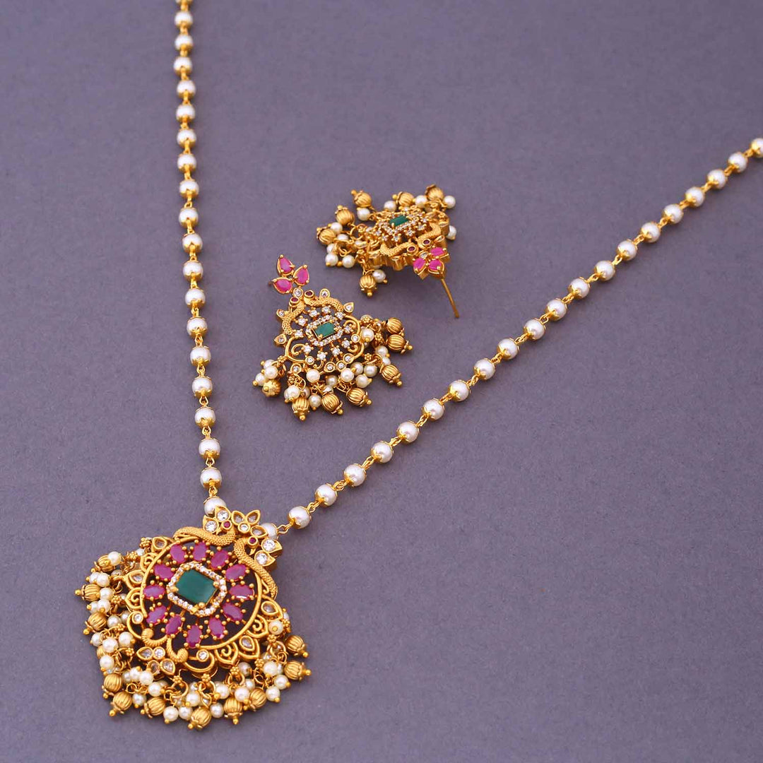 Multicolor Ruhani Antique Pendant Set- New Arrival