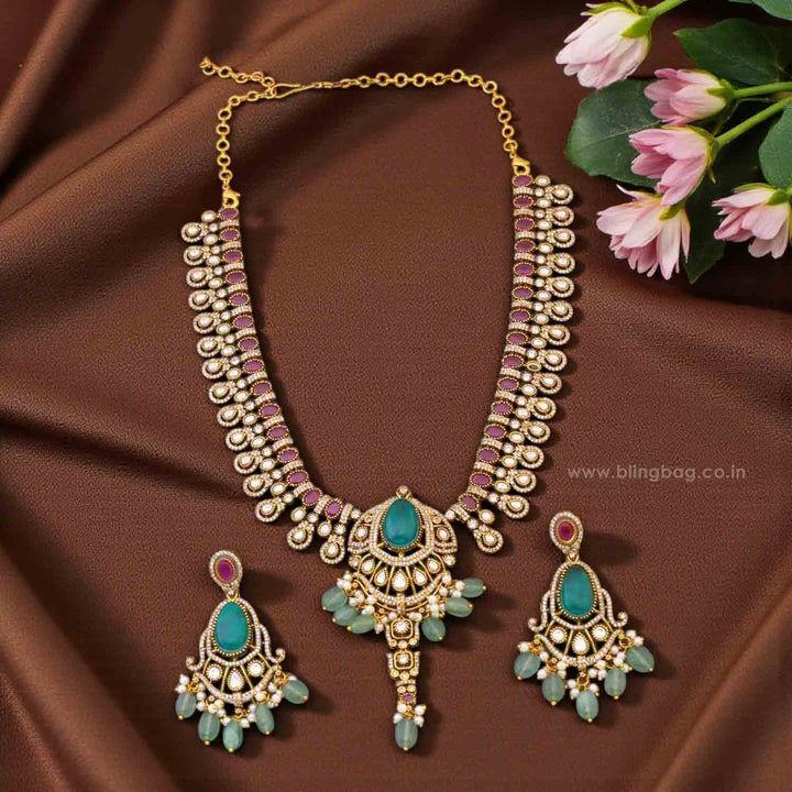 Multicolor Runaisa Victorian Jewellery Set