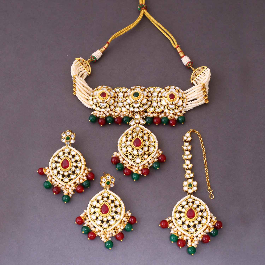 Multicolor Saloni Kundan Jewellery Set