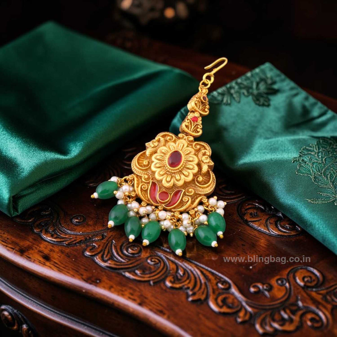 Multicolor Shuhena Maang Tikka