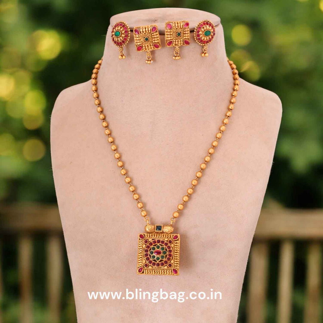 Multicolor Shyanki Reversible Antique Jewellery Set- New Arrival