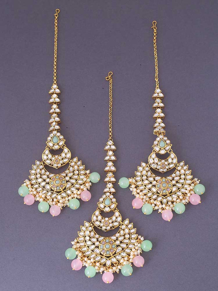 Multicolor Supriya Maang Tikka Set