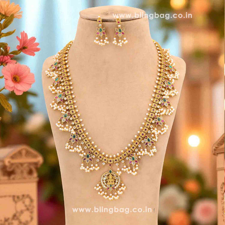 Multicolor Sylvara Antique Jewellery Set - New Arrival
