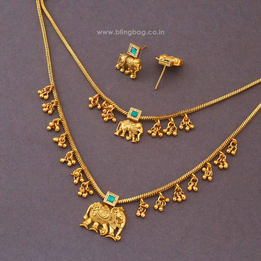 Multicolor Taaraya Antique Jewellery Set - New Arrival