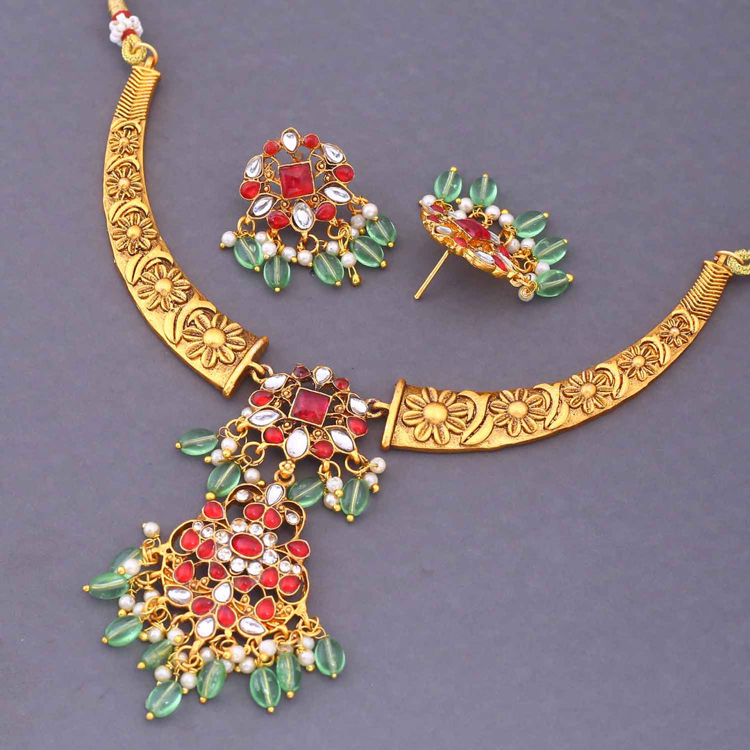 Multicolor Taarika Hasli Antique Jewellery Set - New Arrival