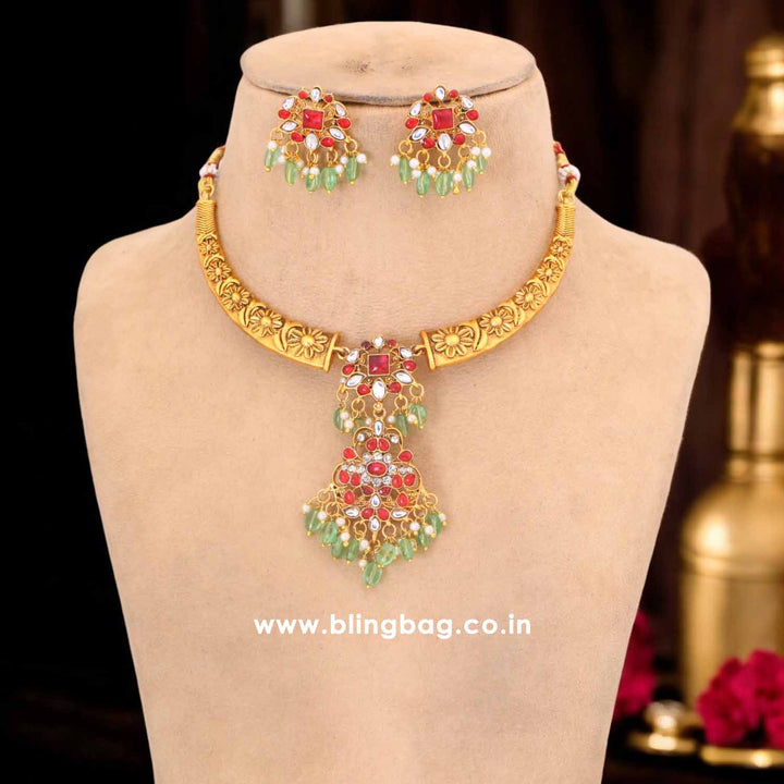 Multicolor Taarika Hasli Antique Jewellery Set - New Arrival