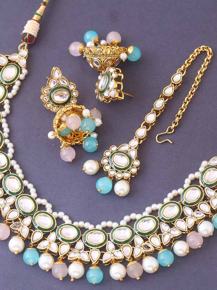 Multicolor Tavasya Kundan Jewellery Set