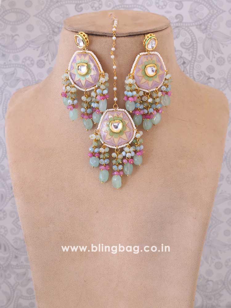 Multicolor Trikoni Jewellery Set