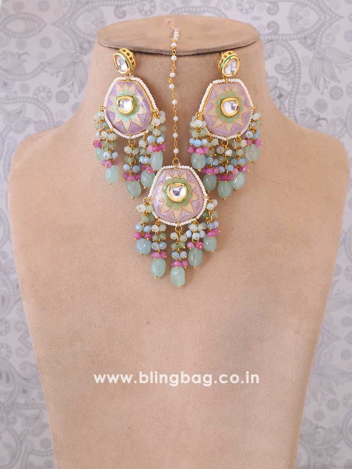 Multicolor Trikoni Jewellery Set