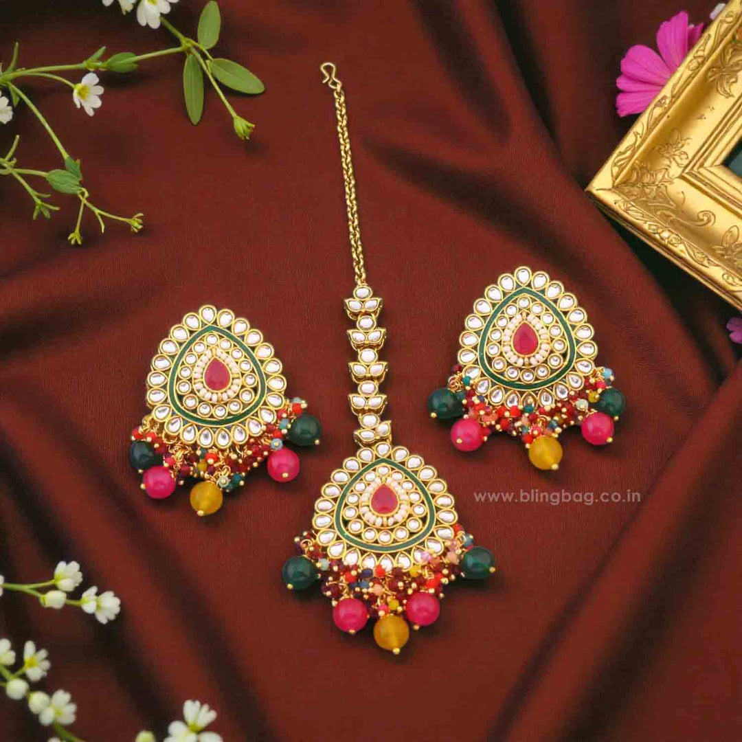 Multicolor Vaidehi Maang Tikka