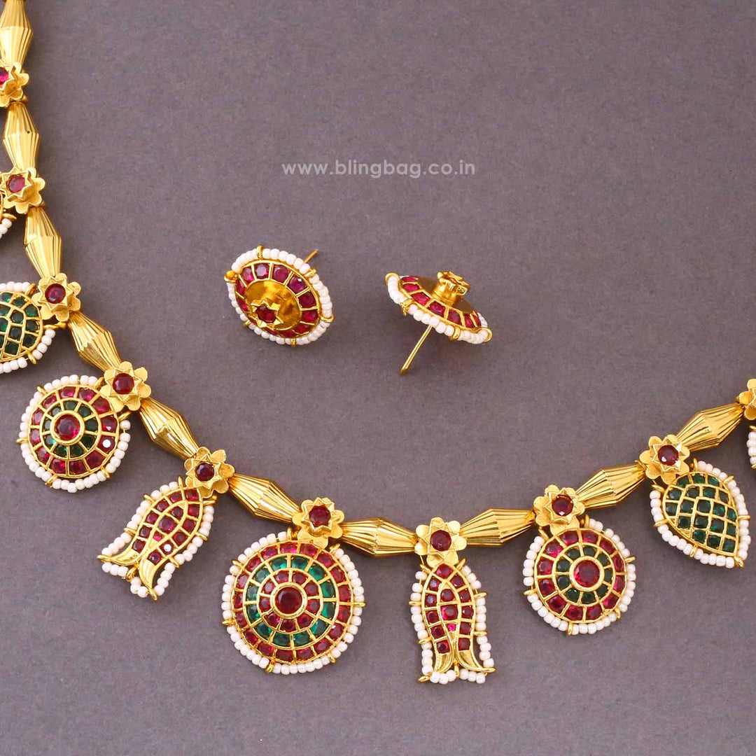 Multicolor Vaira Antique Jewellery Set- New Arrival
