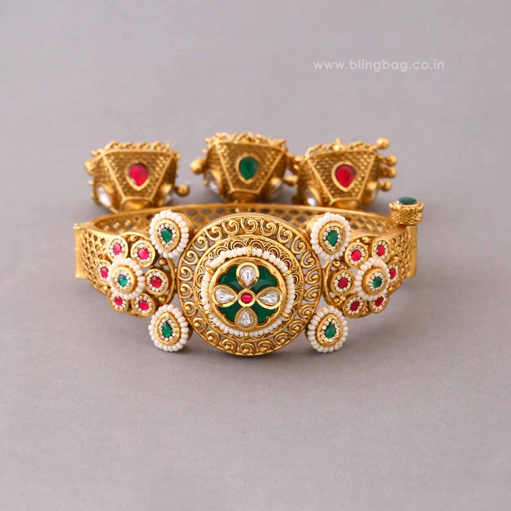 Multicolor Vaishnati Kada