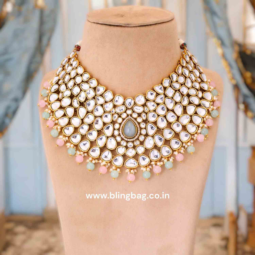 Multicolor Vandanti Kundan Jewellery Set