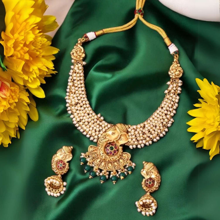 Multicolor Varadavinayak Temple Jewellery Set