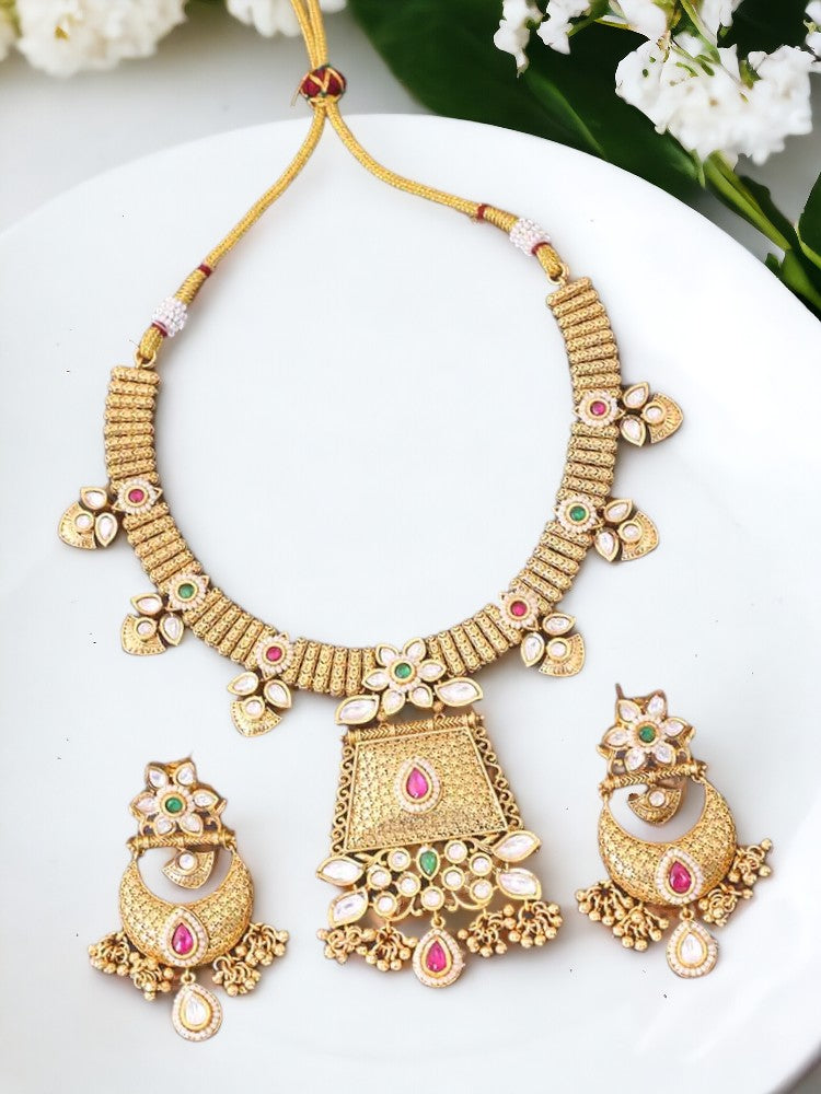 Golden Varalaxmi Rajwadi Set