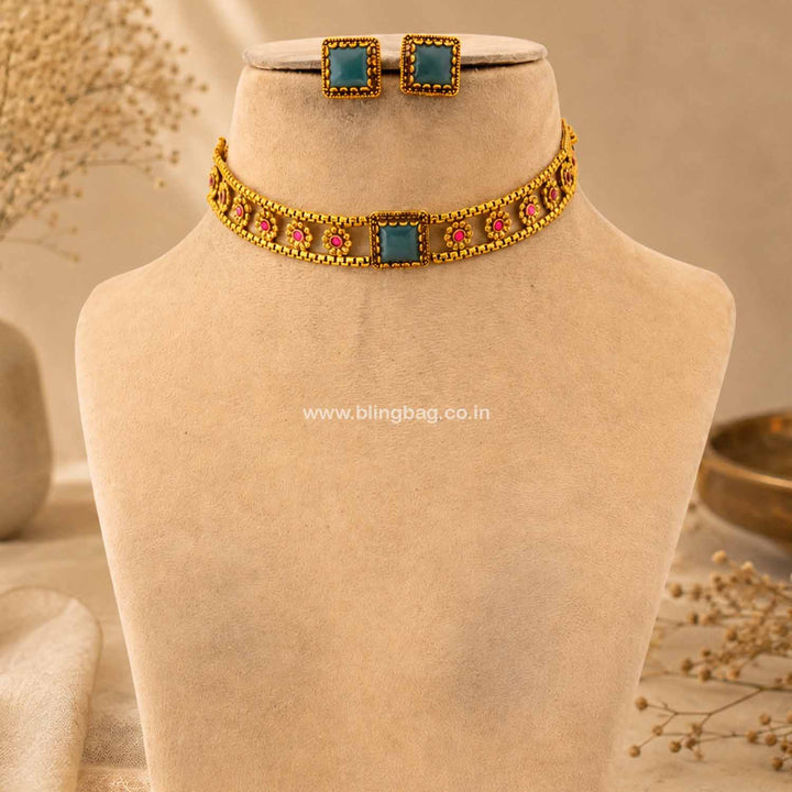 Multicolor Vijayanti Antique Jewellery Set- New Arrival