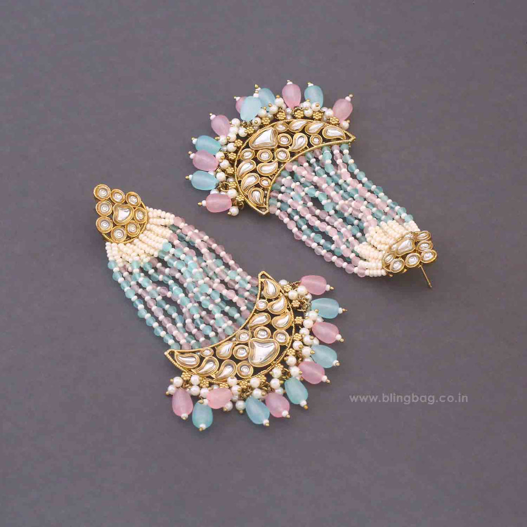 Multicolor Wamika Danglers