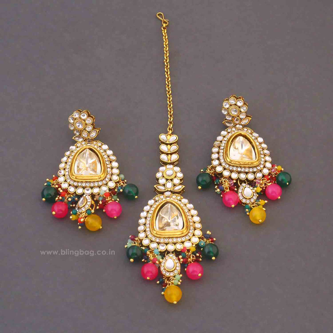 Multicolor Yonita Maang Tikka